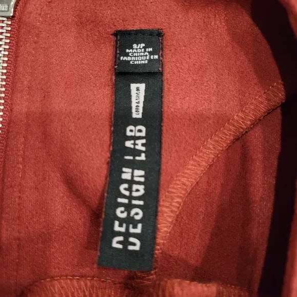 Design Lab Small Suede Short Sleeve Blouse Top Rusty Red Burgundy Lasercut - Picture 7 of 8